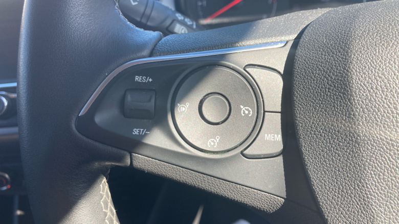 Vauxhall Crossland 1.2 Turbo Design 5dr Petrol Hatchback